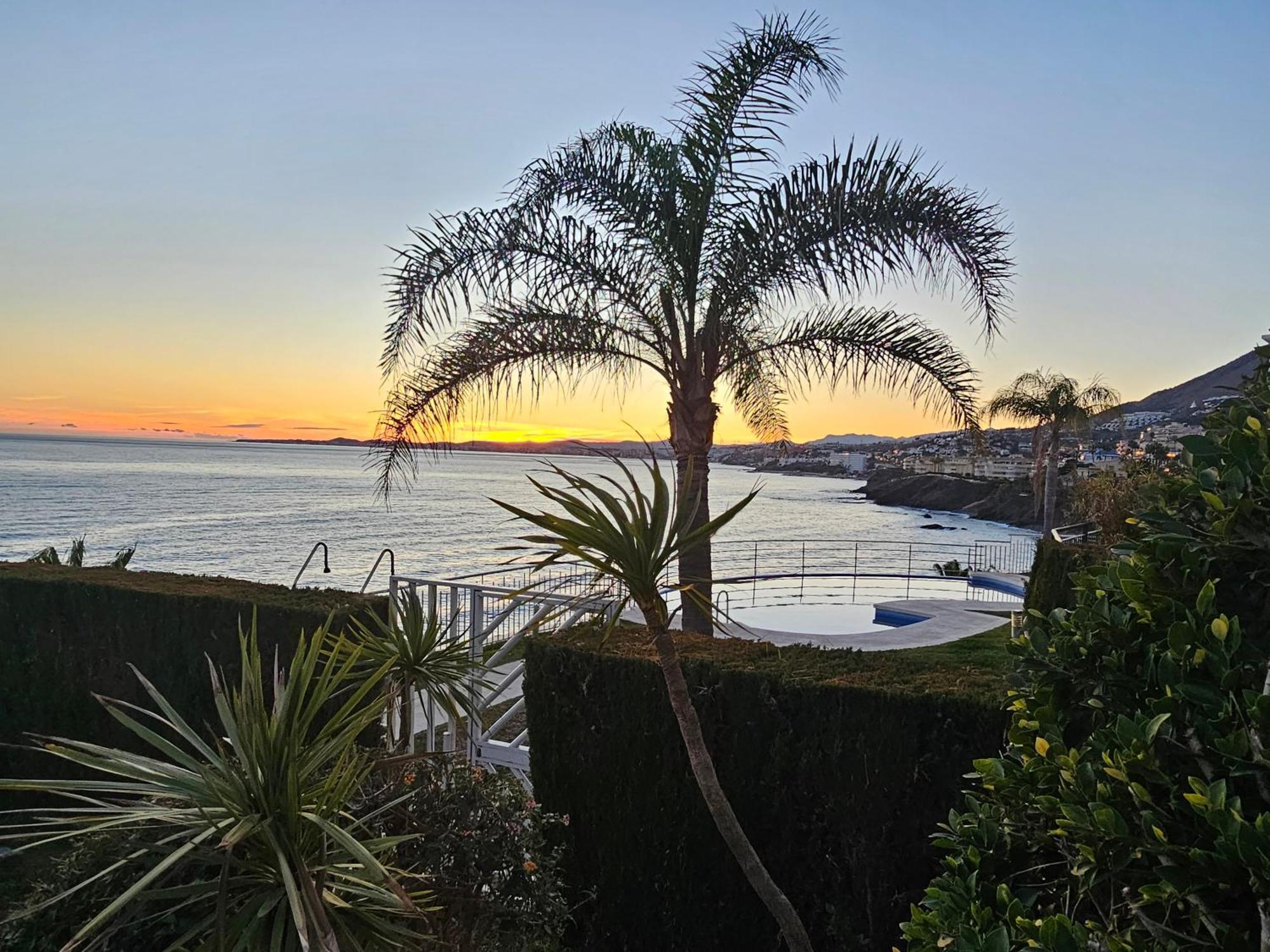 Intercomerciofeja Experiencia De Lujo Benalmádena Exteriör bild